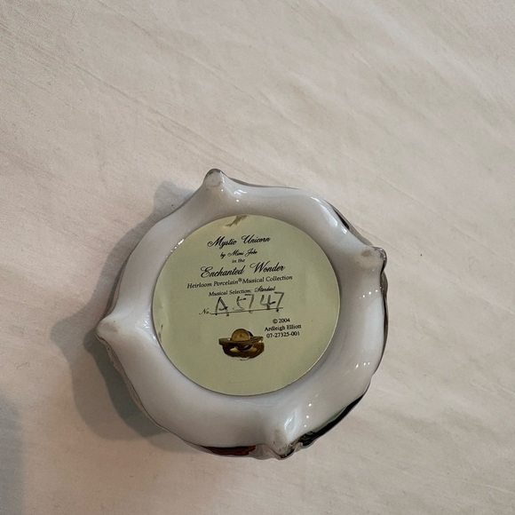 Mystic Unicorn Music Box Enchanted Wonder Ardleigh Elliott - Picture 3 of 7